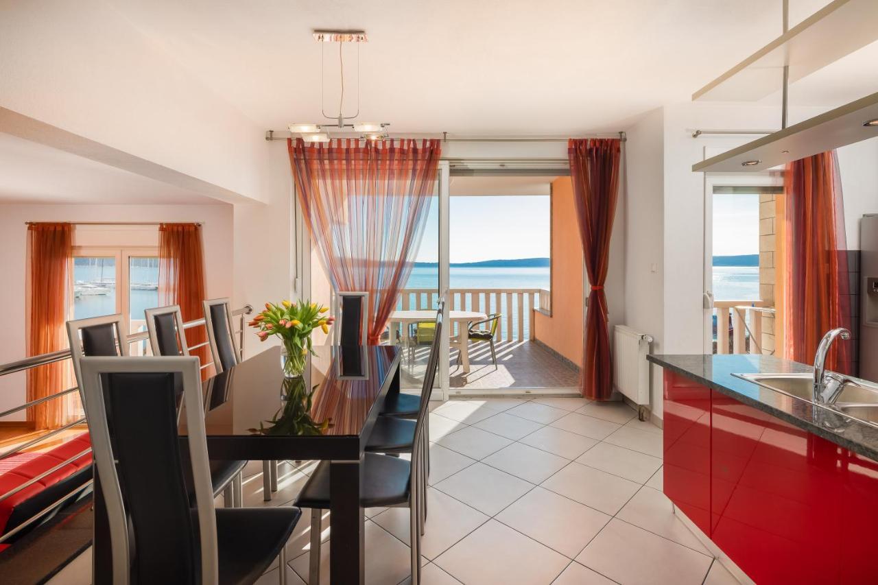 Xxl Luxury Apartments Beach Marina Resort Kastela Bagian luar foto