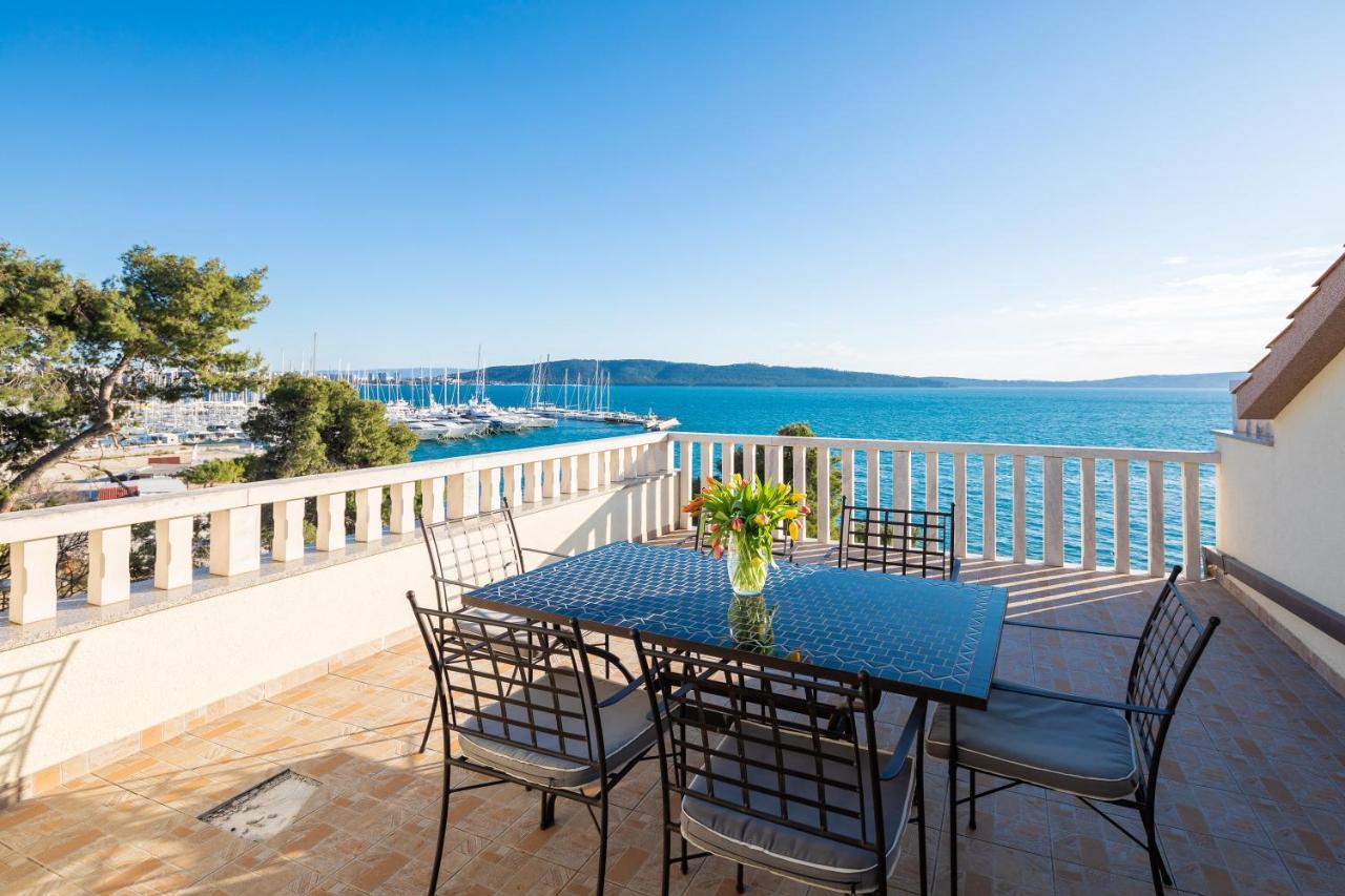 Xxl Luxury Apartments Beach Marina Resort Kastela Bagian luar foto