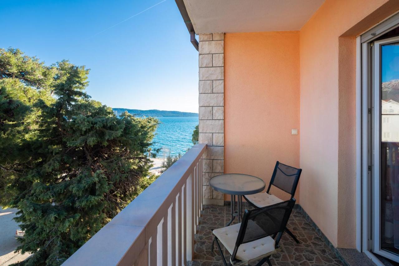 Xxl Luxury Apartments Beach Marina Resort Kastela Bagian luar foto